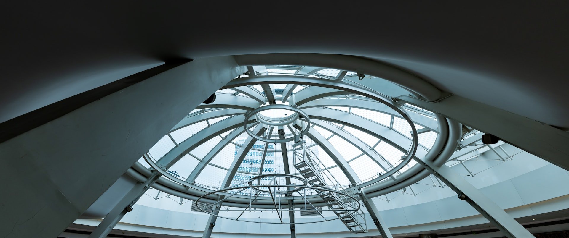 Cam çatı / skylight atrium ışıklığı